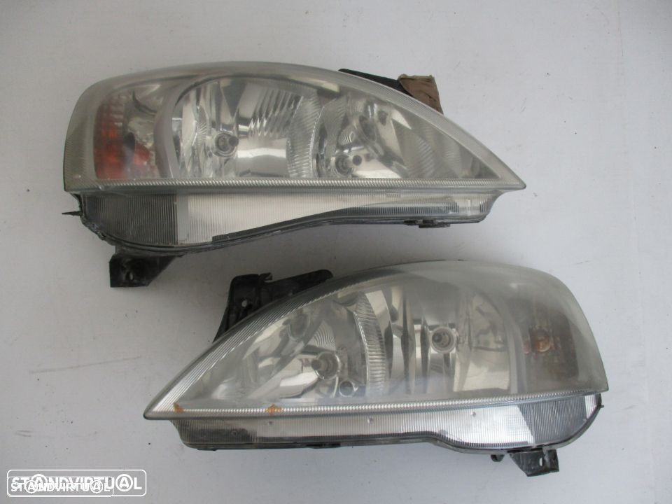 Farol Optica Opel Corsa C / Combo esquerdo / direito - 1