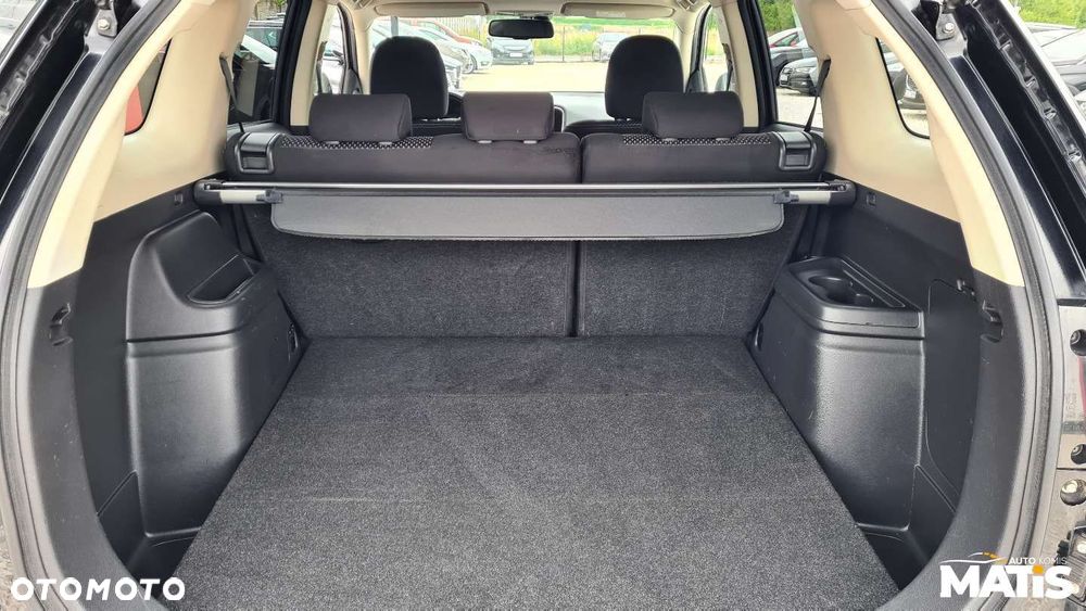 Mitsubishi Outlander - 14