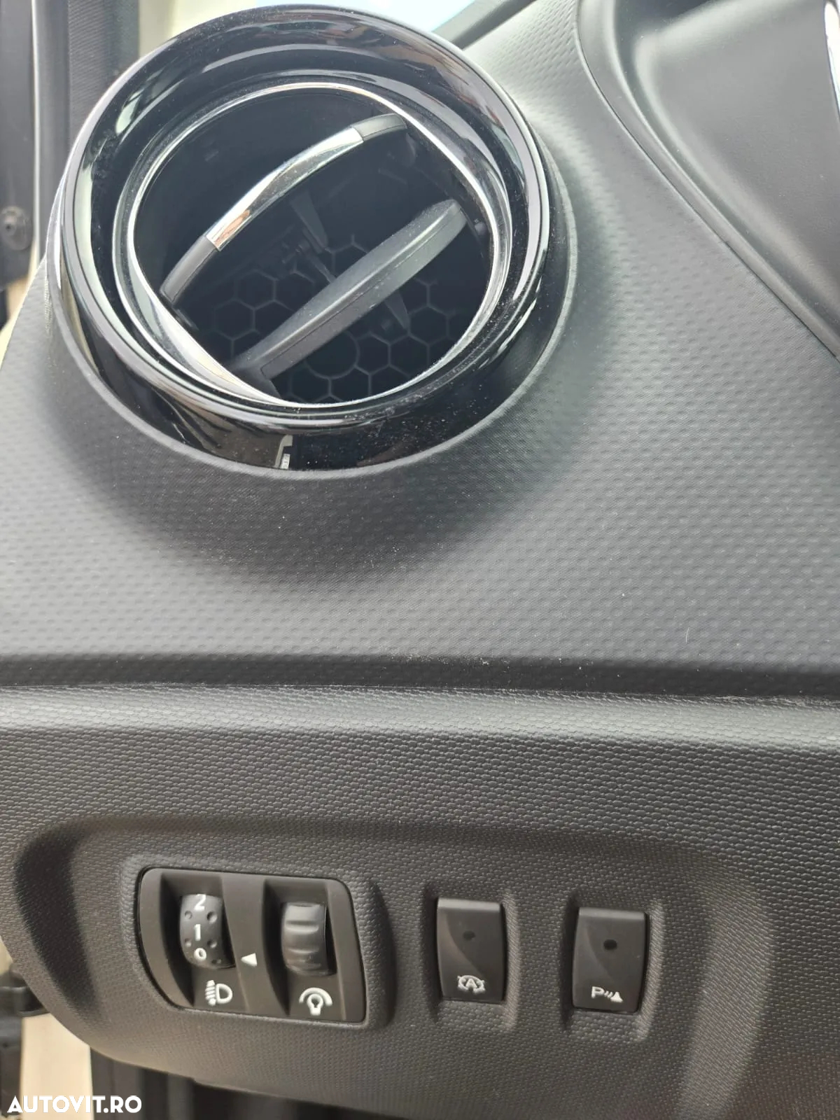 Renault Captur - 16