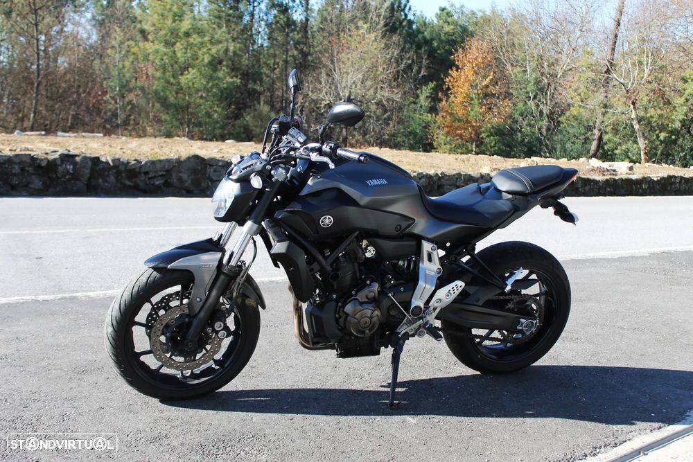 Yamaha MT-07 Abs - 14