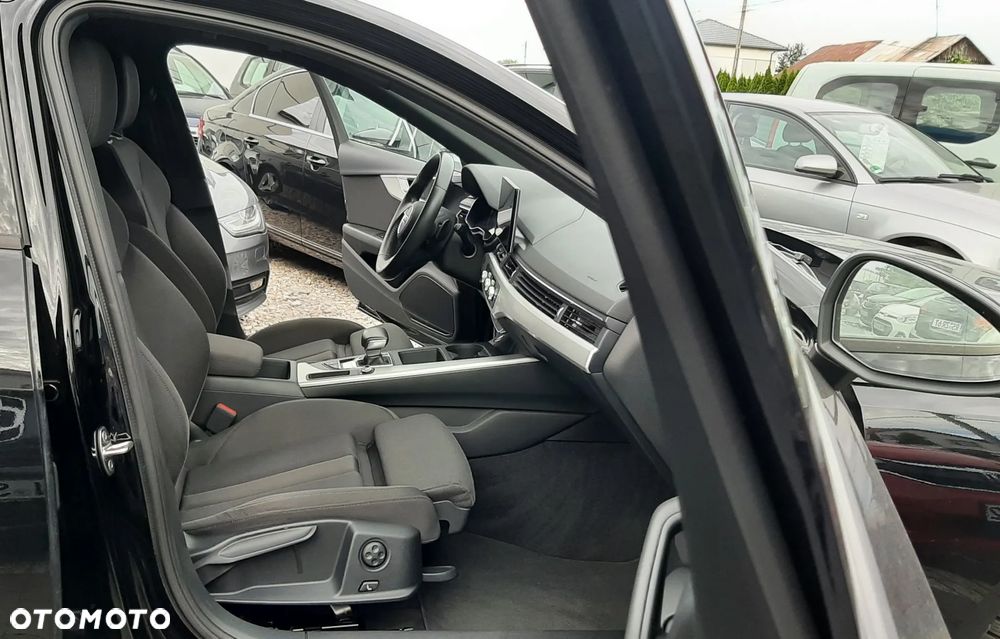 Audi A4 Avant - 16