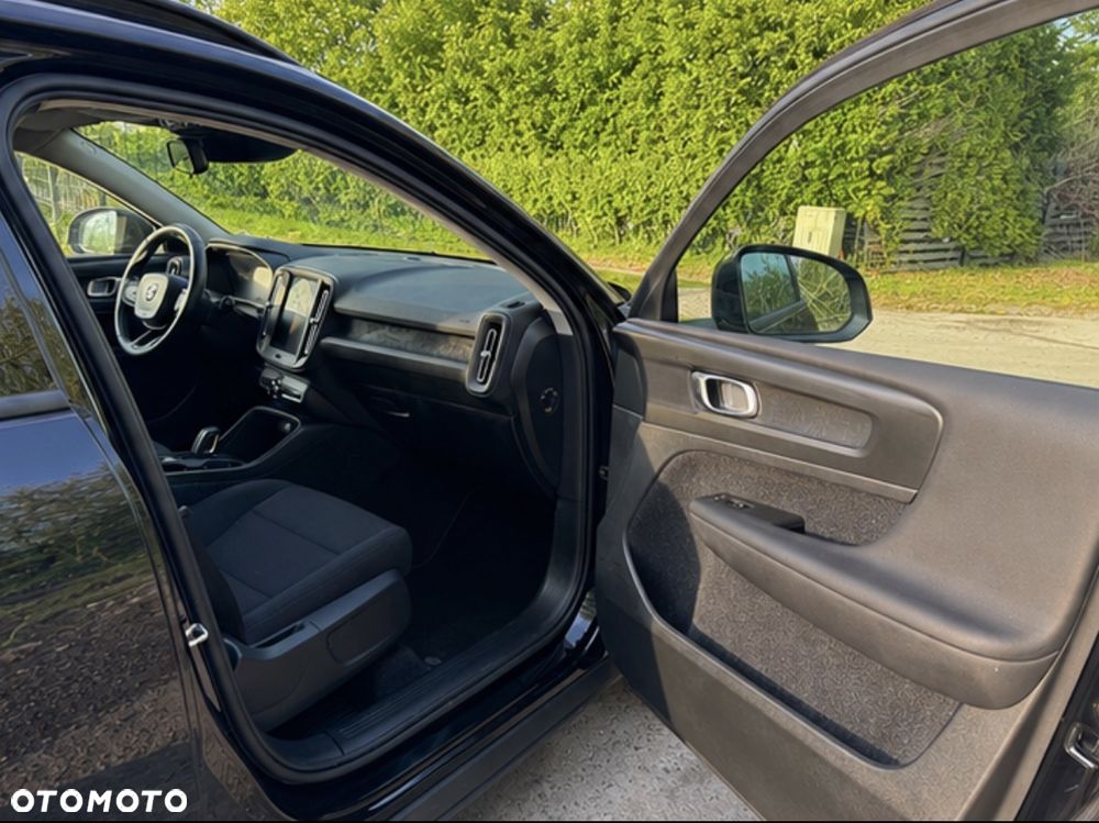 Volvo XC 40 T3 Momentum - 7