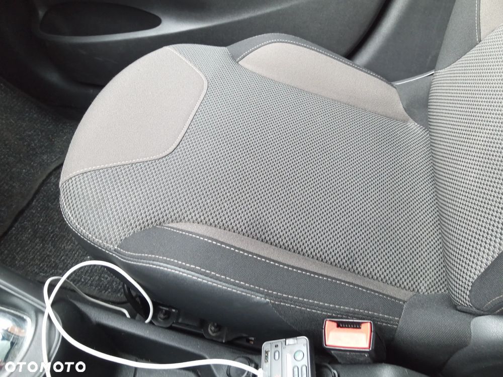 Citroën C3 Pure e-Tech VTi 82 ETG Tendance - 15