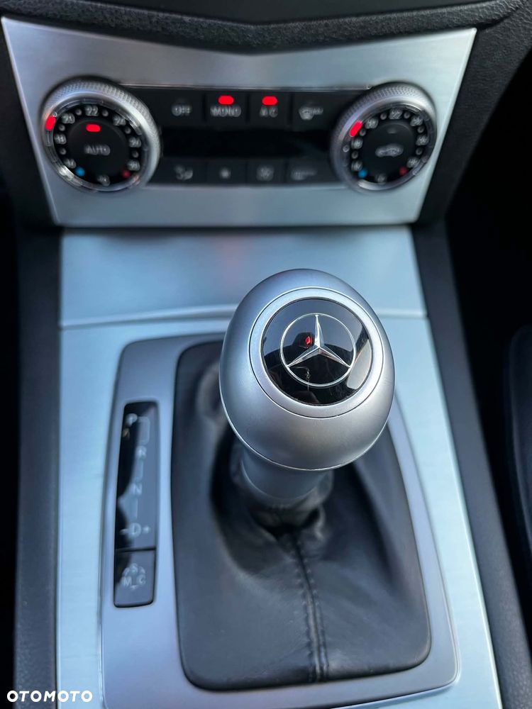 Mercedes-Benz Klasa C 280 4Matic Automatik Avantgarde Sport Edition - 4