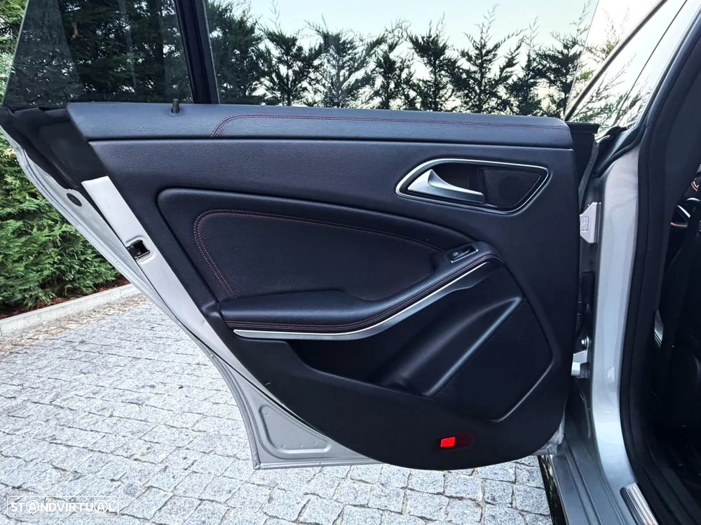 Mercedes-Benz CLA 180 d 7G-DCT AMG Line - 21