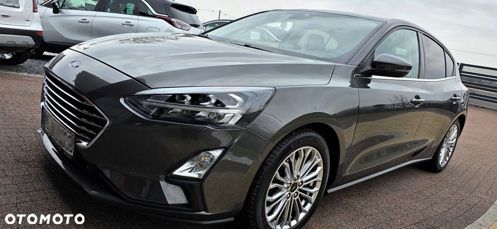 Ford Focus 1.5 EcoBoost Titanium Business - 1