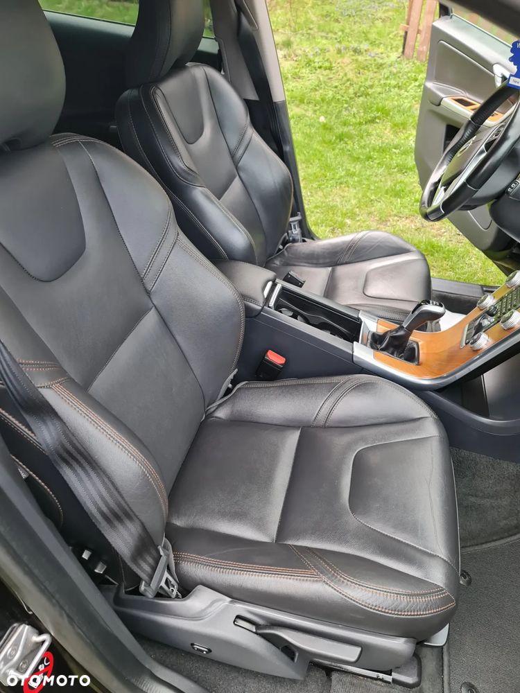 Volvo XC 60 D3 Inscription - 19