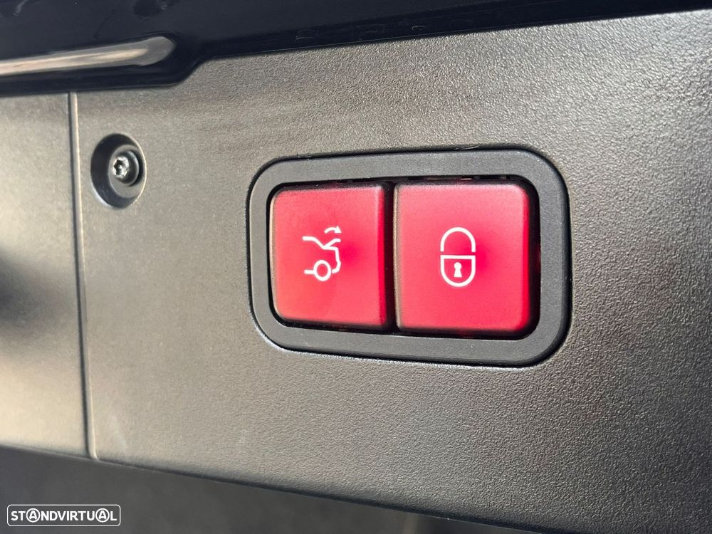 Mercedes-Benz CLS 55 AMG - 29