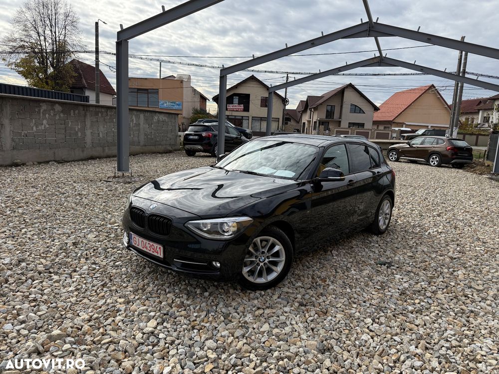 BMW Seria 1 118i Sport Line - 2