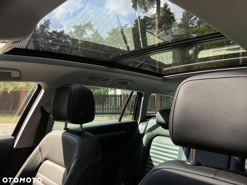 Volkswagen Passat 2.0 TDI 4Mot Elegance DSG - 30