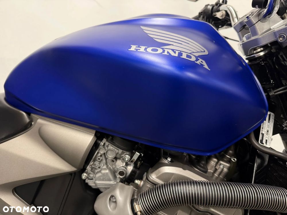 Honda Hornet - 31