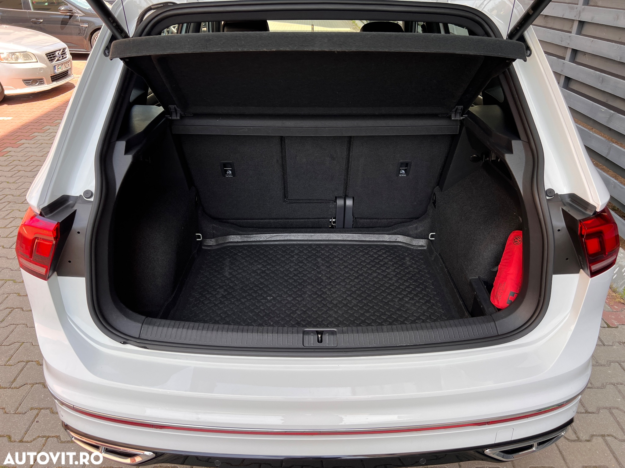 Volkswagen Tiguan Allspace 2.0 TDI SCR 4Motion DSG R-Line - 35