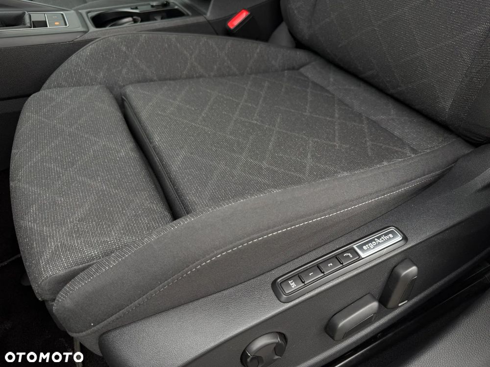 Volkswagen Golf 1.5 TSI EVO Life - 11