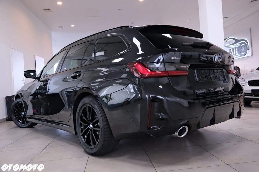 BMW Seria 3 320d xDrive M Sport - 19