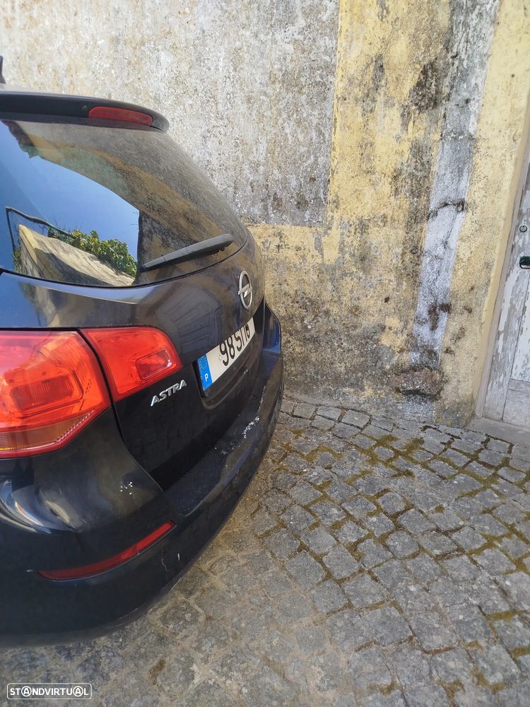 Opel Astra Sports Tourer - 5