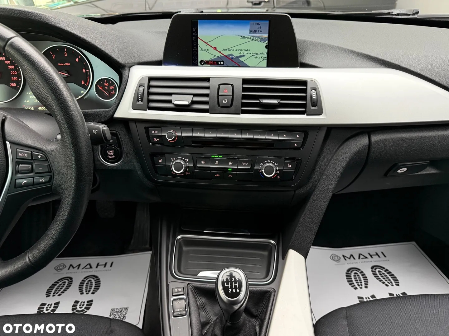 BMW Seria 3 316d Touring - 21
