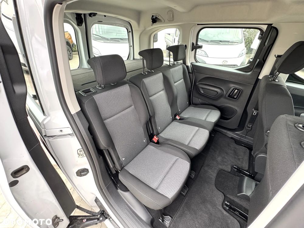 Toyota Proace City Verso 1.5 D-4D Business - 12