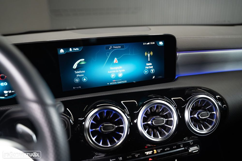 Mercedes-Benz A 250 Limousine e 8G-DCT - 27