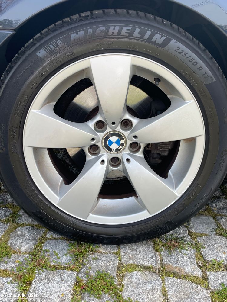 BMW 520 d 17 - 11
