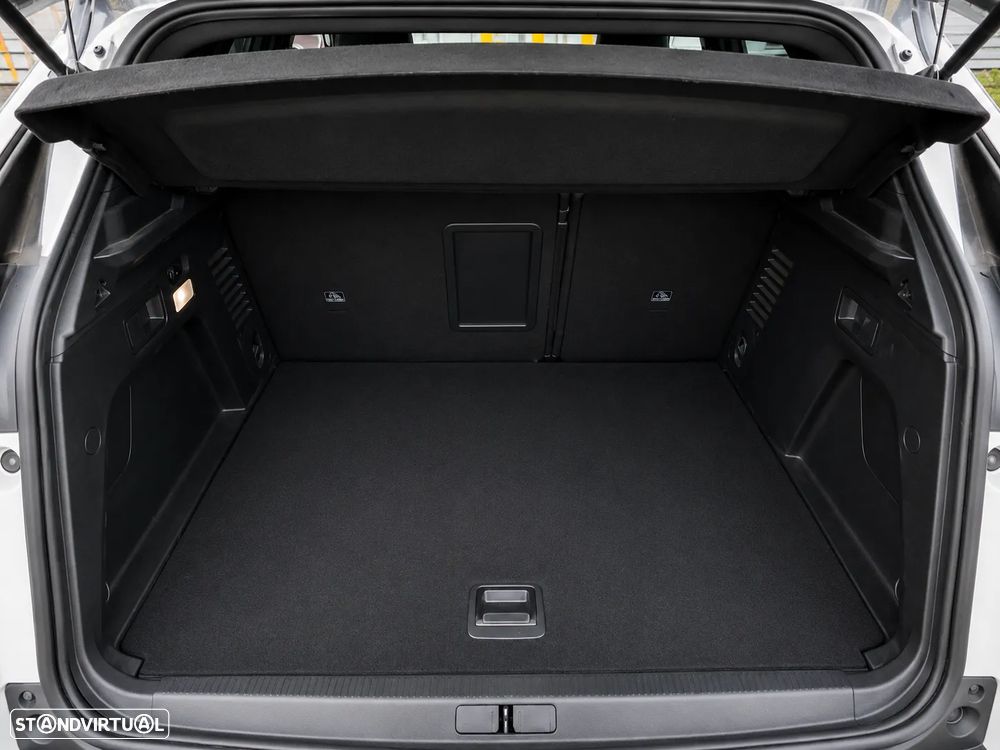 Peugeot 3008 1.6 Hybrid GT Line e-EAT8 - 6