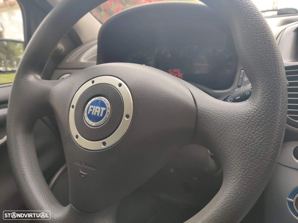 Fiat Punto 1.2 60 Sound - 17