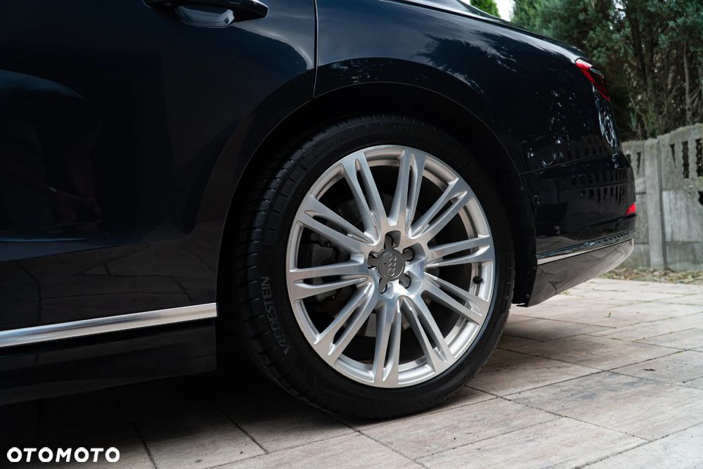 Audi A8 L 55 TFSI quattro tiptronic - 11