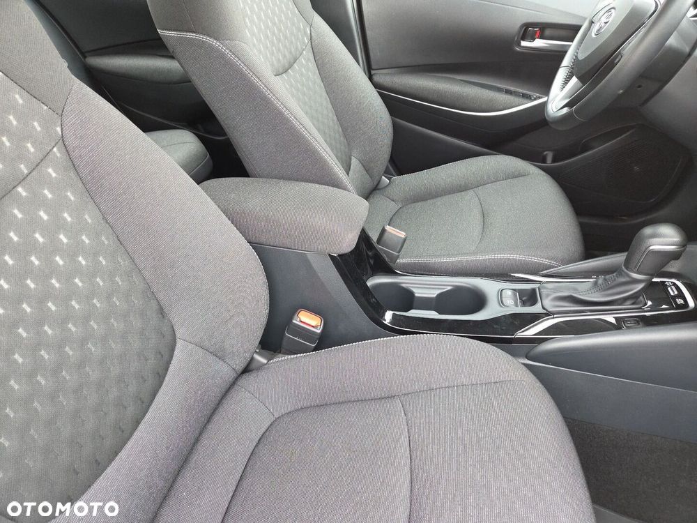 Toyota Corolla 1.8 Hybrid Comfort - 11