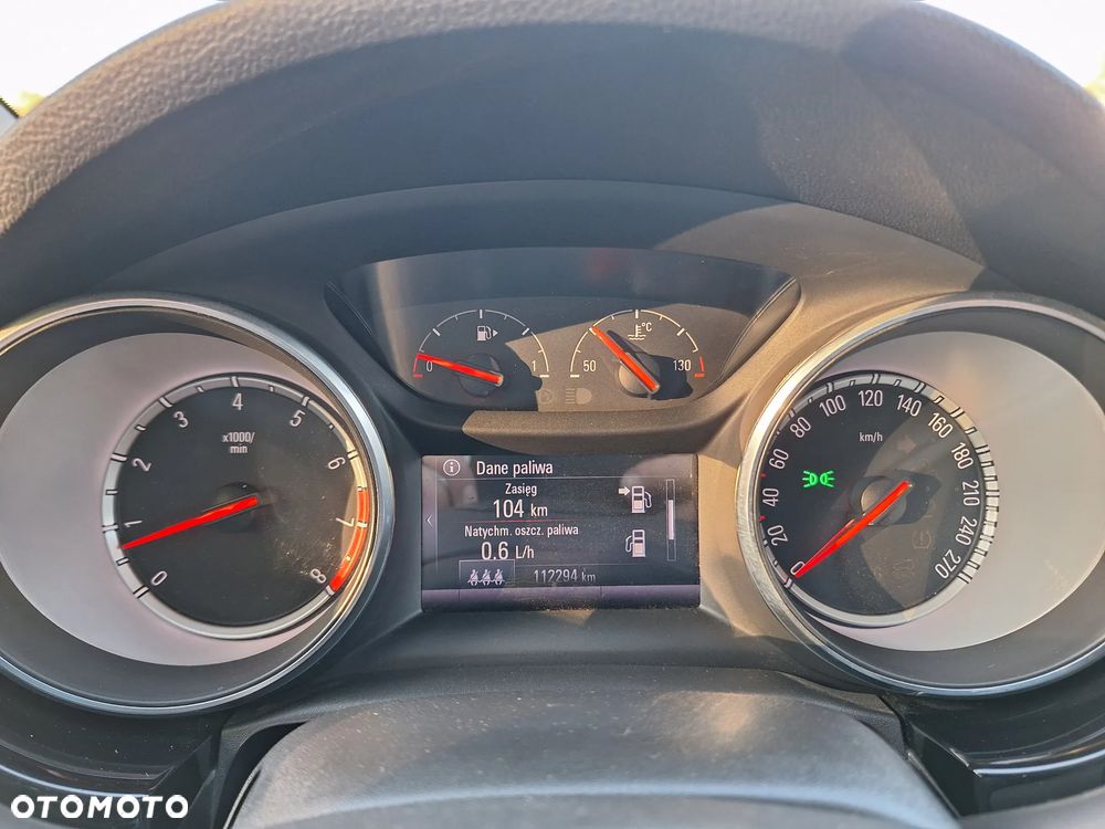 Opel Astra 1.4 Turbo Dynamic - 22