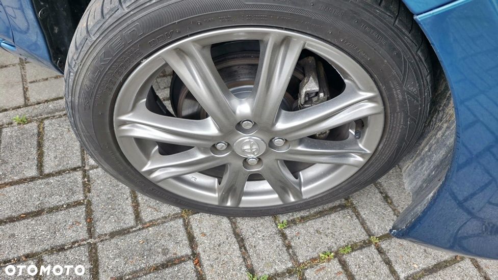Toyota Yaris 1.33 Premium - 19