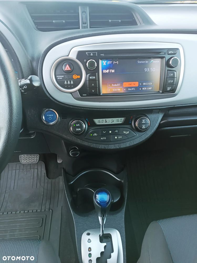 Toyota Yaris - 21