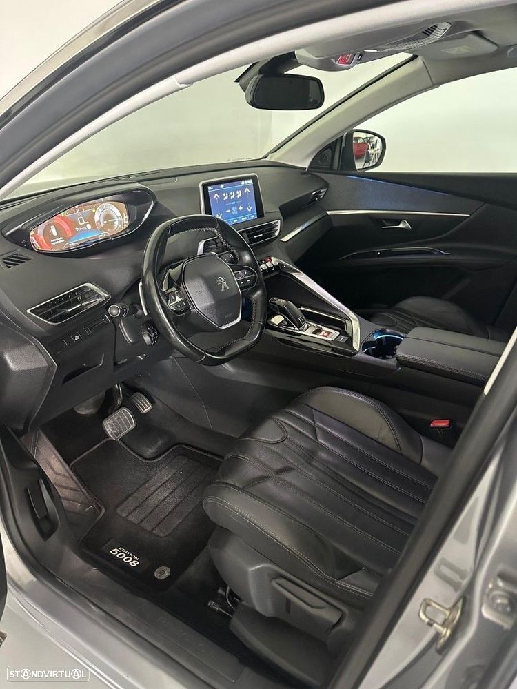 Peugeot 5008 PureTech 130 EAT8 Stop & Start Allure Pack - 12