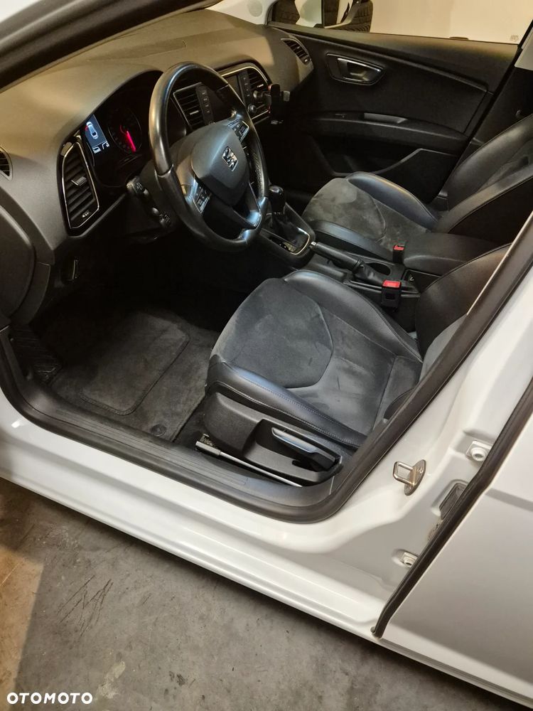 Seat Leon 2.0 TDI DPF DSG Style - 6
