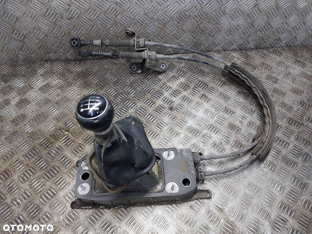 LEWAREK ZMIANY BIEGÓW + LINKI 6B JETTA V 1.6 FSI 1K0711265K 1K0711266K - 1