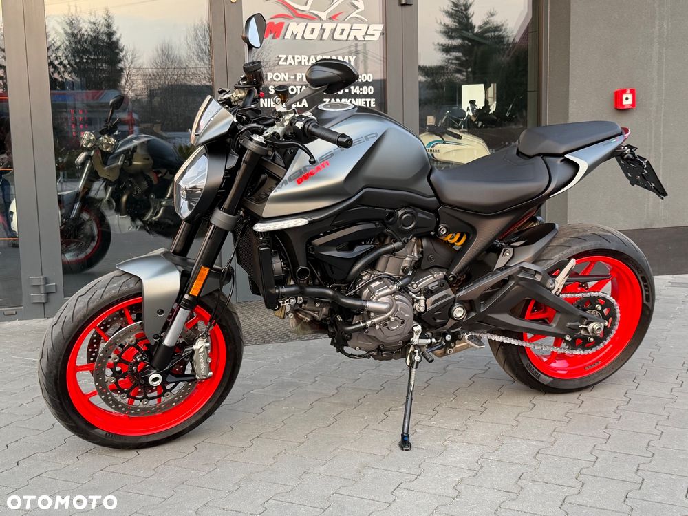Ducati Monster - 25
