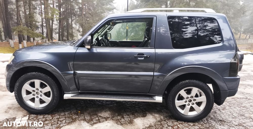 Mitsubishi Pajero 3.2 DI-D Automatik Instyle - 11