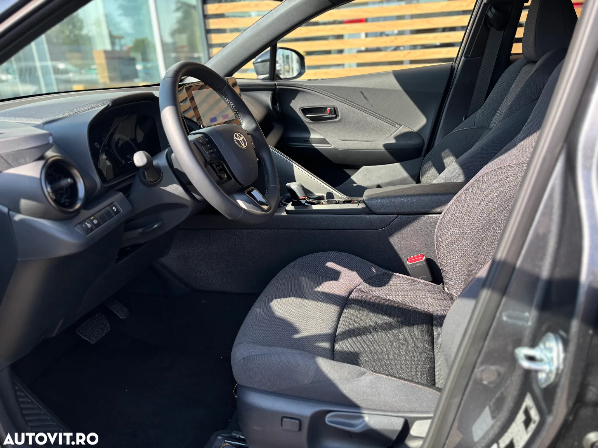 Toyota C-HR - 17