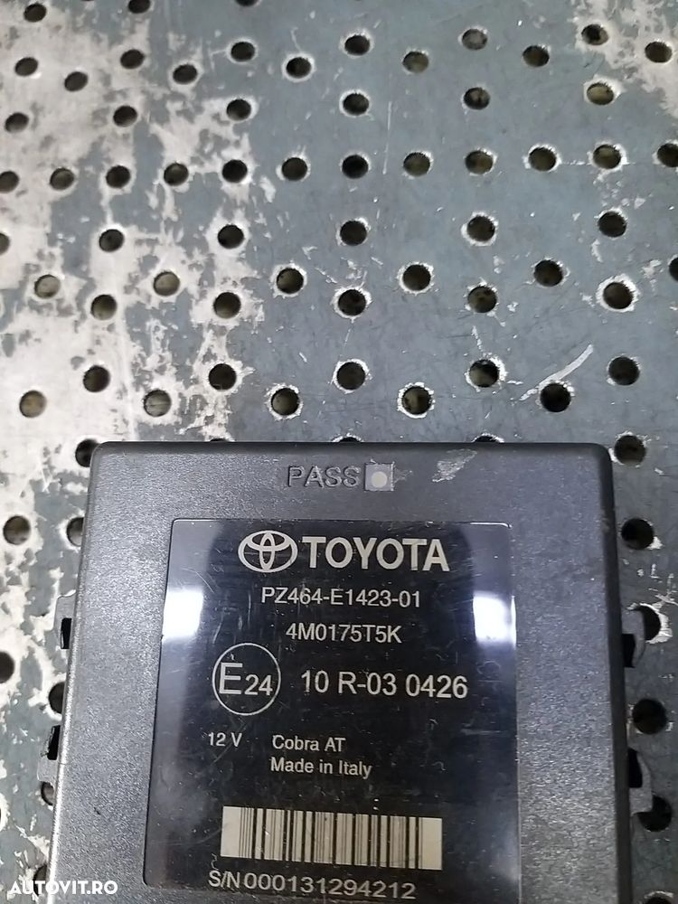 Modul calculator parcare pdc toyota verso pz464e142301 4m0175t5k - 2