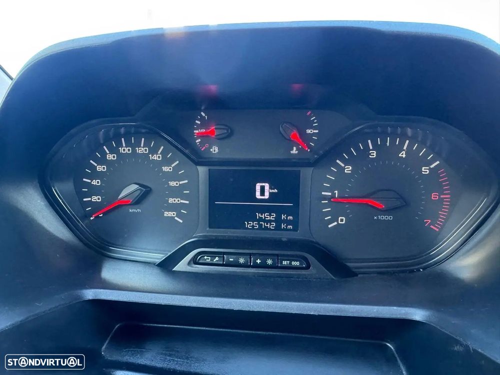 Peugeot Partner 1.5HDi Longa - 13