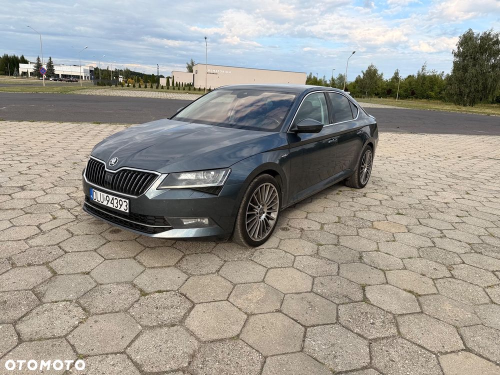 Skoda Superb 2.0 TDI 4x4 L&K DSG - 1
