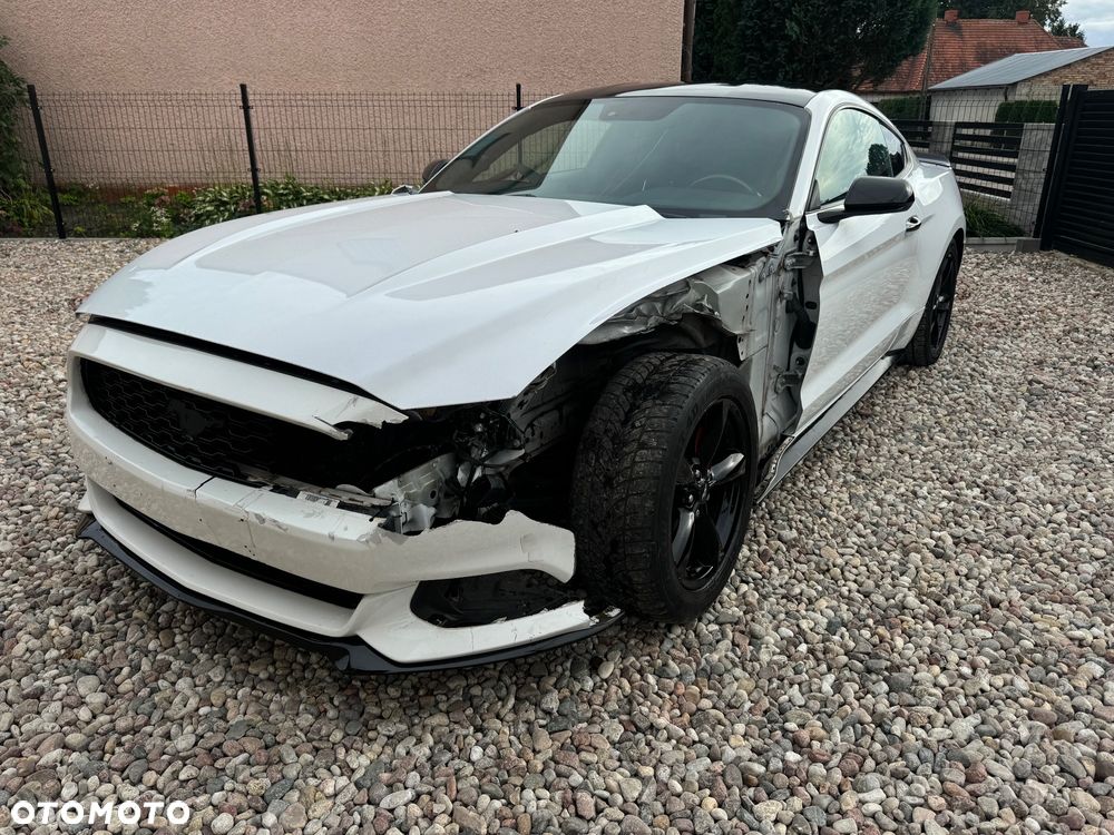 Ford Mustang 3.7 V6 Premium - 1