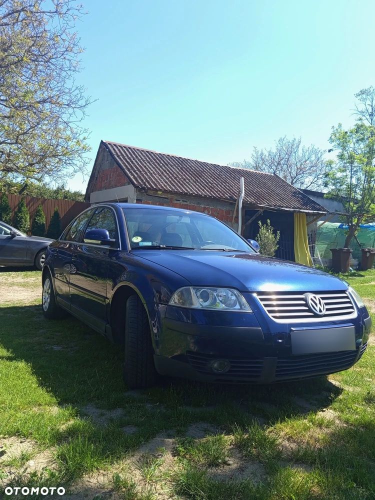Volkswagen Passat 1.9 TDI Trendline - 10
