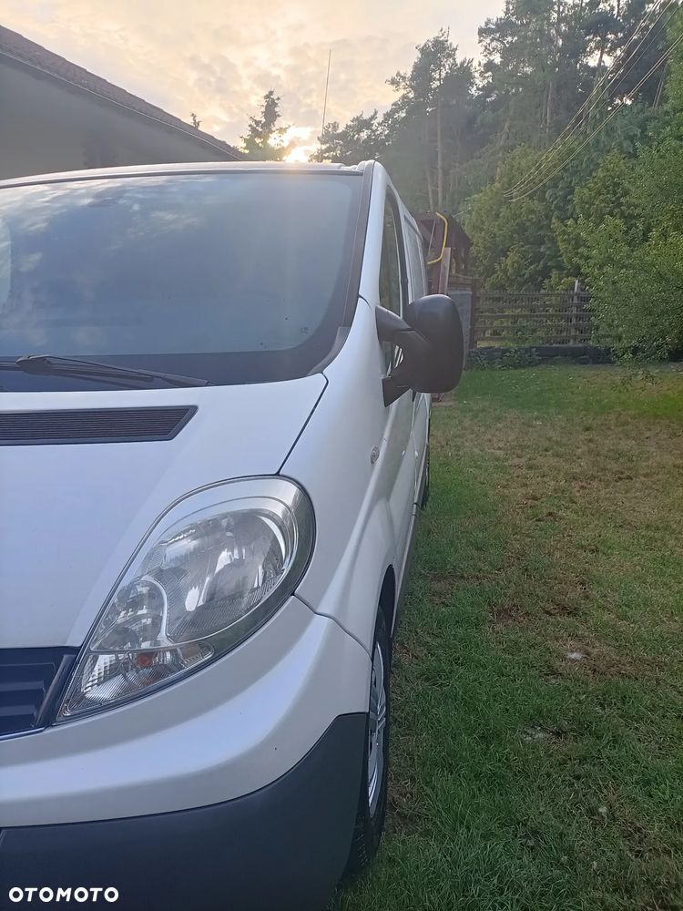 Renault Trafic - 16