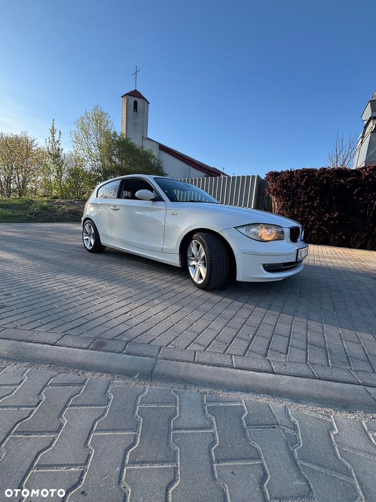 BMW Seria 1 - 2