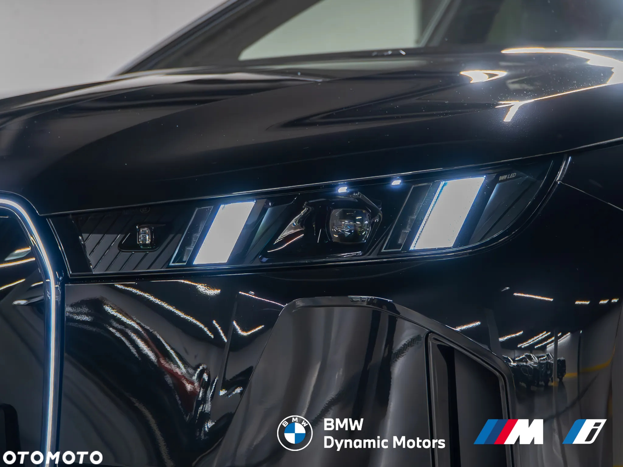 BMW iX xDrive45 - 9