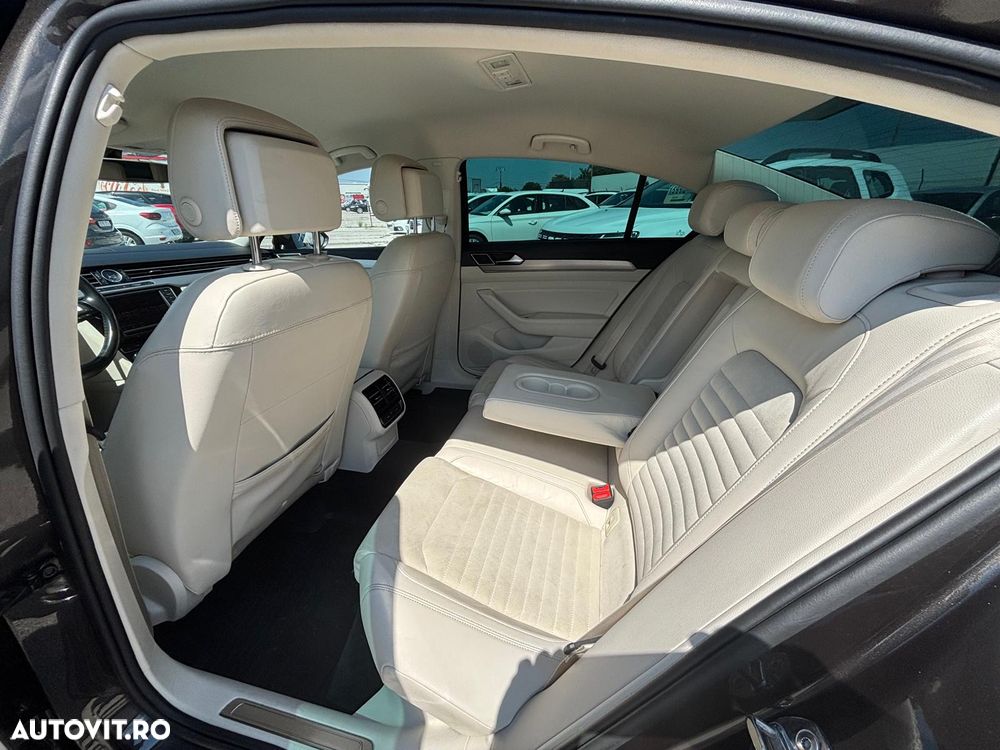 Volkswagen Passat 2.0 TDI DSG 4Motion Highline - 6