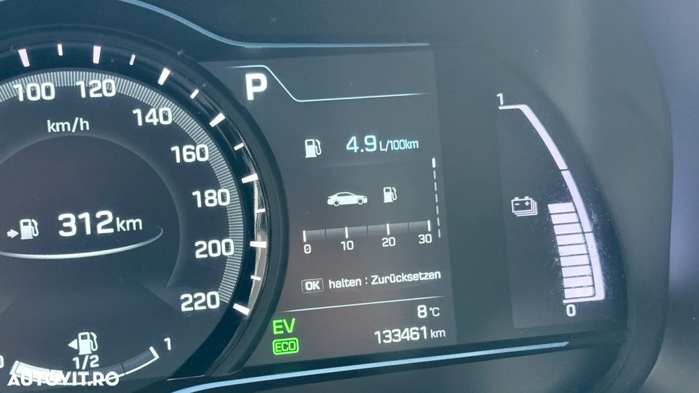 Hyundai IONIQ Hybrid 1.6 GDI Premium - 19