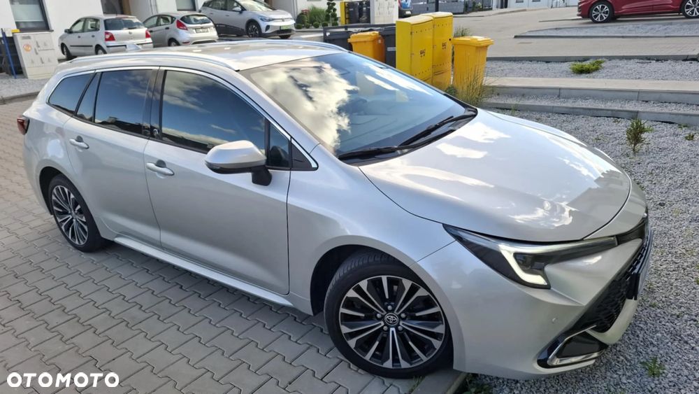 Toyota Corolla 1.8 Hybrid Style - 24