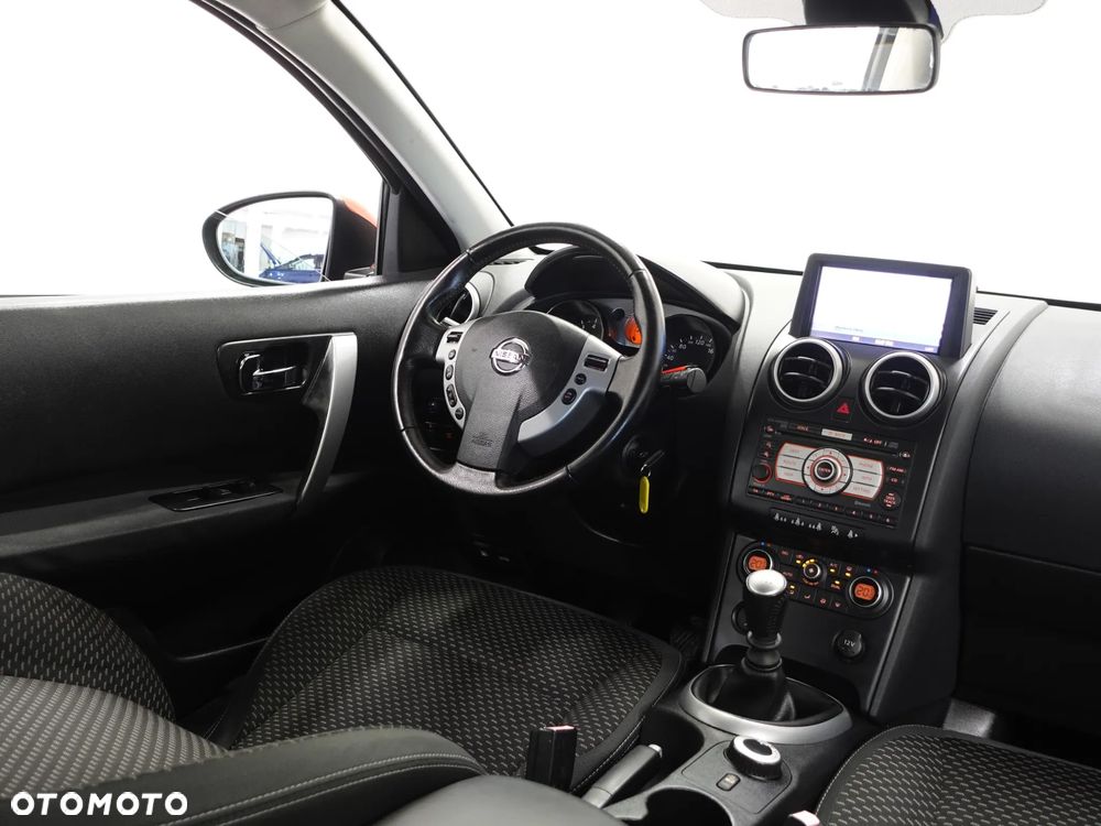 Nissan Qashqai 2.0 4 x 4 tekna - 29