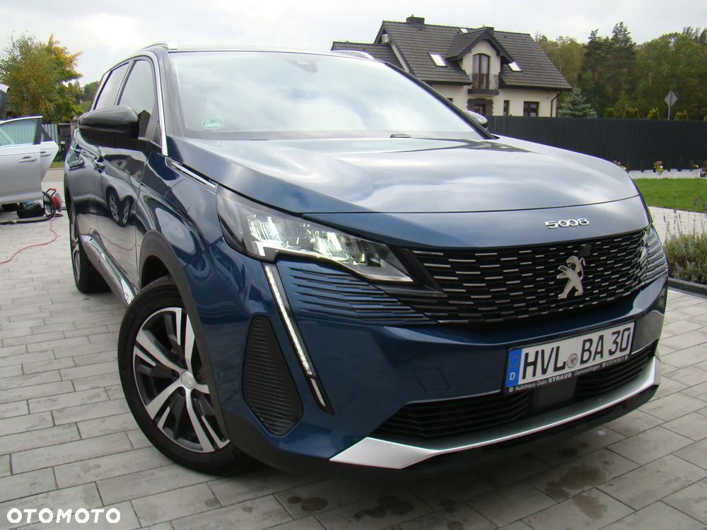 Peugeot 5008 2021 photo 2