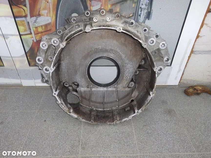 OBUDOWA SPRZĘGŁA KOŁA ZAMACHOWEGO DAF XF 105 , CF EURO 5 1695375 - 1